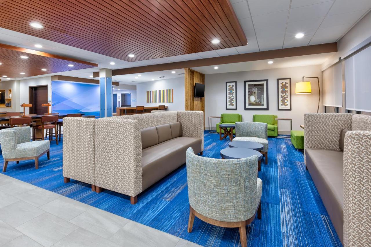 Holiday Inn Express & Suites Wooster By Ihg Екстериор снимка